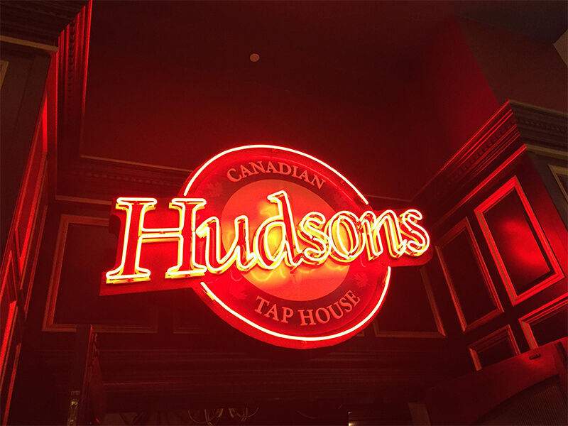 Edmonton Hudsons Canadian Pub 