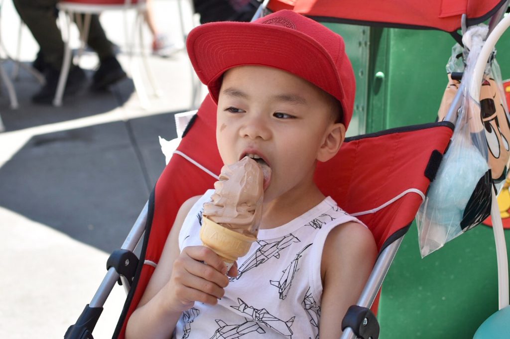 Disneyland California Adventure Food - Clarabelles - Ice Cream