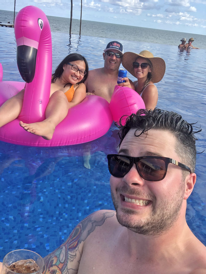 Dreams Riviera Cancun - All Inclusive Resort Mexico - Friends Infinity Pool