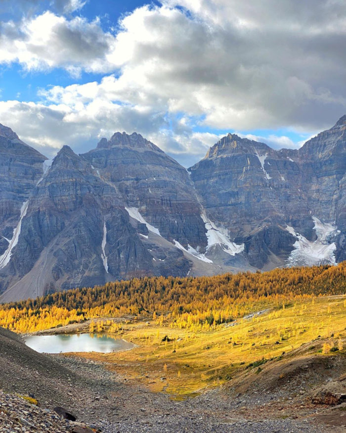 Explore Alberta - Travel - Banff National Park - Moraine Lake - Larch Valley Trail Minnestimma Lake Hike - Rocky Mountains - Larches - Ten Peaks