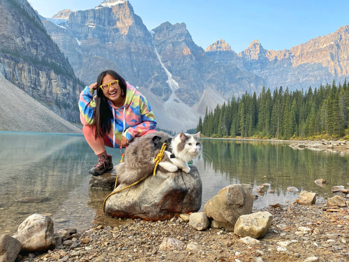 Explore Alberta - Travel - Banff National Park - Moraine Lake - Rocky Mountains