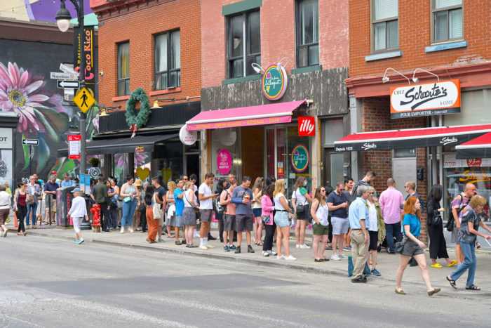 Explore Montreal Quebec - Travel - What to Eat - Food - Restaurants - Schwartzs Deli - Saint Laurent Boulevard