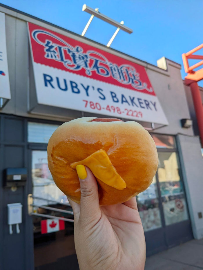 Explore Edmonton Chinatown - Food Restaurants Snacks - Ruby's Bakery